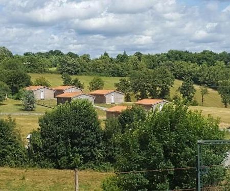 Les Chalets D Hermine Montredon-Labessonnié Esterno foto